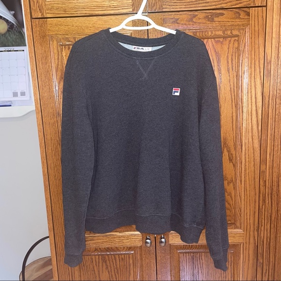 Grey Fila Crew Neck - Picture 1 of 3